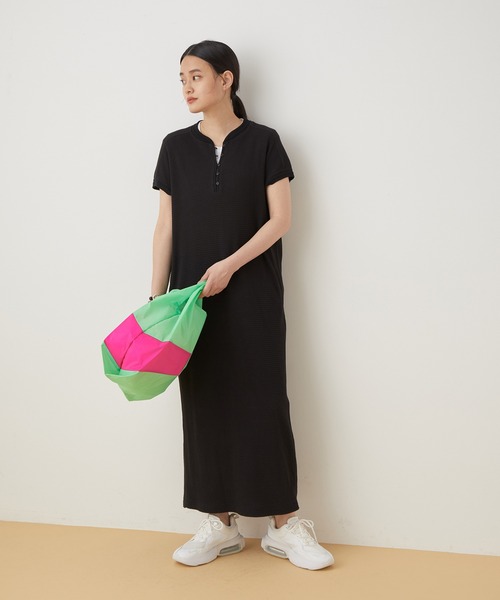 ADAM ET ROPE'（アダムエロペ）の「＜洗える＞サーマルスリーブレスワンピース（ワンピース・レディース・ブラック/キナリ・FREE）」の12枚目の写真