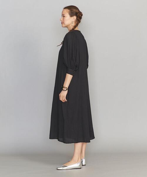 Torrazzo Donna（トラッゾドンナ）の「【別注】＜TORRAZZO DONNA＞ギャザーワンピース（ワンピース・レディース・ブラック/オレンジ系その他・FREE）」の4枚目の写真