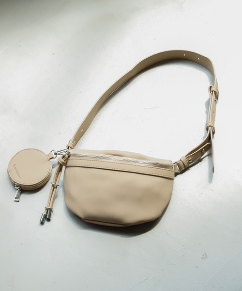 Birthday room（バースデイルーム）の「ポーチ付きボディバッグ（ボディバッグ/ウエストポーチ・レディース・ブラック/ベージュ・FREE）」の2枚目の写真