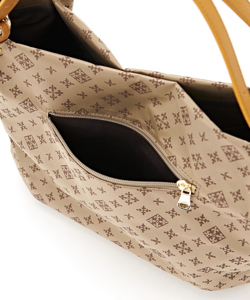 russet（ラシット）の「バックルハンドルトートバッグL(CE-878