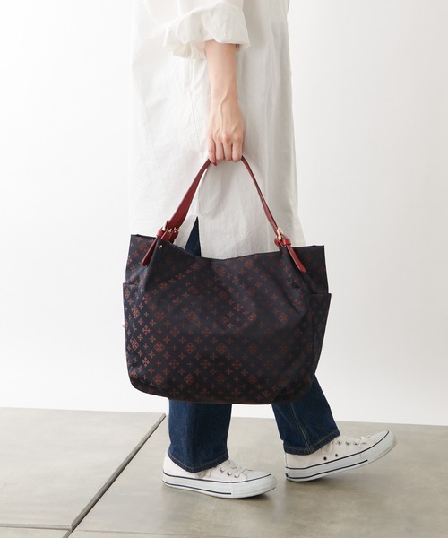 russet（ラシット）の「バックルハンドルトートバッグL(CE-878