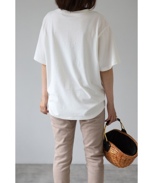 Bonjour Sagan(ボンジュールサガン)の「【2021新作 Pre Autumn】オリジナル袖刺繍T(Tシャツ/カットソー・レディース・ホワイト/グレー・FREE)」の13枚目の写真