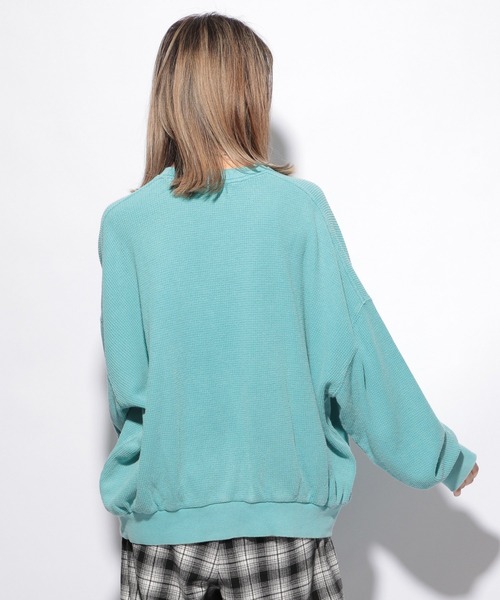 PBLIM（ページボーイリム）の「【PAGEBOYLIM】ブリーチワッフルプルオーバー（Tシャツ/カットソー・レディース・パープル/ブルー/グリーン・MEDIUM/LARGE）」の13枚目の写真