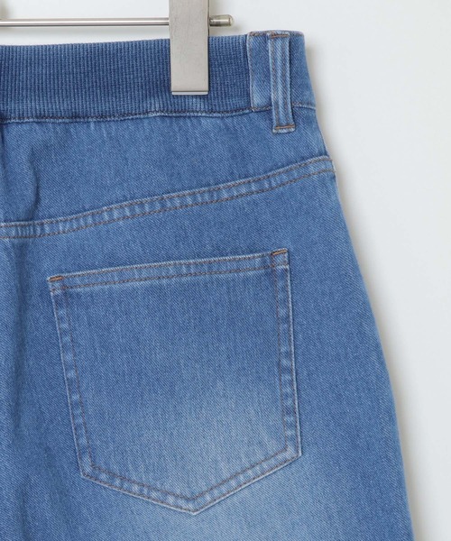 ikka(イッカ)の「イージーストレッチデニムスキニーパンツ(デニムパンツ・レディース・ブラック/ネイビー/ブルー・M/L)」の8枚目の写真