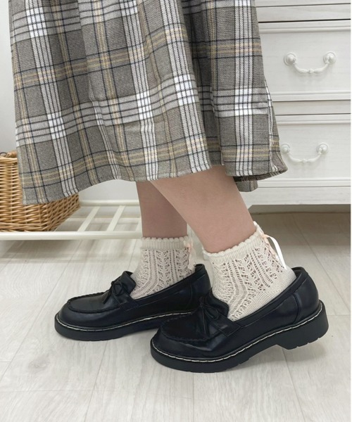 apres jour(アプレジュール)の「ステッチリボンローファー【ZOZOTOWN限定アイテム】(ローファー・レディース・ブラック/ダークブラウン・SMALL/MEDIUM/LARGE/X-LARGE)」の4枚目の写真