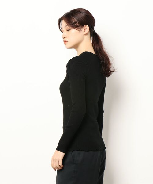 Q(キュー)の「メロウデザインニット(ニット/セーター・レディース・ブラック/ライトグリーン/グレイッシュベージュ/アイボリー・MEDIUM)」の7枚目の写真