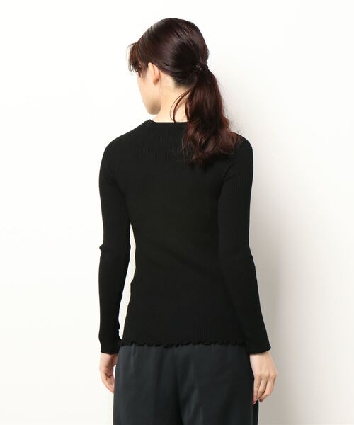 Q(キュー)の「メロウデザインニット(ニット/セーター・レディース・ブラック/ライトグリーン/グレイッシュベージュ/アイボリー・MEDIUM)」の8枚目の写真