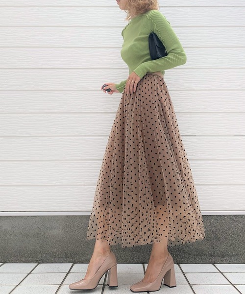 Q(キュー)の「メロウデザインニット(ニット/セーター・レディース・ブラック/ライトグリーン/グレイッシュベージュ/アイボリー・MEDIUM)」の13枚目の写真