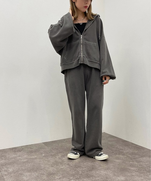 apres jour mignon(アプレジュールミニョン)の「ヴィンテージカラースウェットパンツ【SETUP可能】【ZOZOTOWN限定アイテム】(スウェットパンツ・レディース・ブラック/ブルー/ナチュラル・SMALL/MEDIUM/X-LARGE)」の7枚目の写真