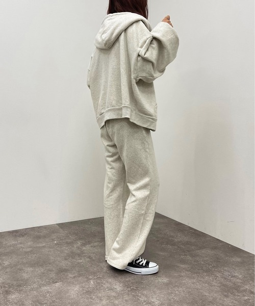 apres jour mignon(アプレジュールミニョン)の「ヴィンテージカラースウェットパンツ【SETUP可能】【ZOZOTOWN限定アイテム】(スウェットパンツ・レディース・ブラック/ブルー/ナチュラル・SMALL/MEDIUM/X-LARGE)」の14枚目の写真