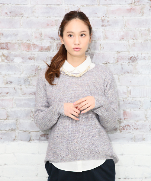 GLOBAL WORK(グローバルワーク)の「7ゲージモヘヤMIXアゼプルオーバー長袖/554468(ニット/セーター・レディース・ブラウン/ホワイト/グレー/ネイビー・SMALL/LARGE/MEDIUM)」の2枚目の写真