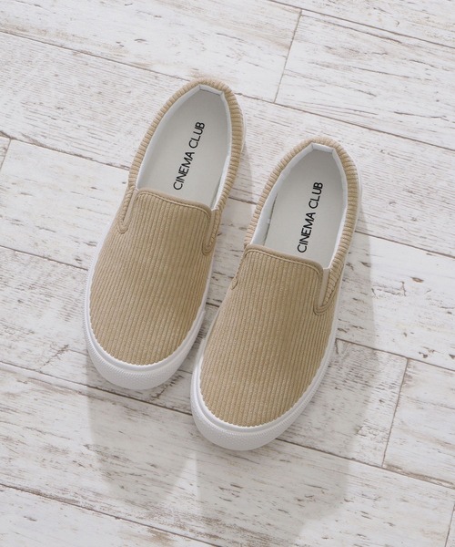 Honeys（ハニーズ）の「スリッポン（スリッポン・レディース・ライトベージュ/ベージュ/ブラック・M/L）」の2枚目の写真