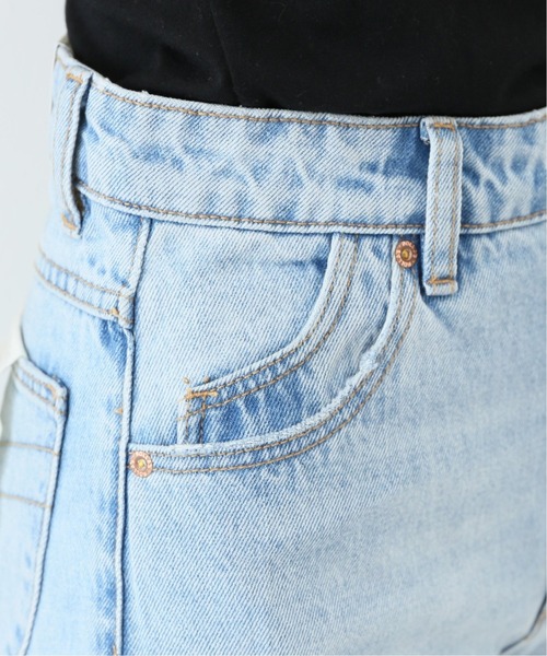 ROLLA'S（ローラス）の「【ROLLA’S/ローラス 】eastcoast クロップフレアパンツ（デニムパンツ・レディース・ブラック/ブルー系その他・SMALL/MEDIUM）」の4枚目の写真