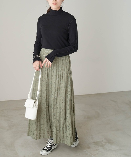 Chaco closet（チャコ クローゼット）の「ポケット付き 総レースニュアンスプリーツスカート（スカート・レディース・ブラック/ベージュ/グリーン/アイボリー/グレイッシュベージュ・TM/M）」の8枚目の写真