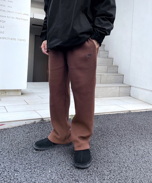 WHO'S WHO gallery（フーズフーギャラリー）の「【KOOKY'N/クーキー】ワッフルパンツ（その他パンツ・メンズ・ブラック/ネイビー/ブラウン/グリーン・FREE）」の3枚目の写真