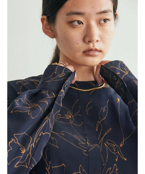 GARAGE OF GOOD CLOTHING(ガレージオブグッドクロージング)の「プリントヨークシャツ*(シャツ/ブラウス・レディース・ネイビー・FREE)」の5枚目の写真