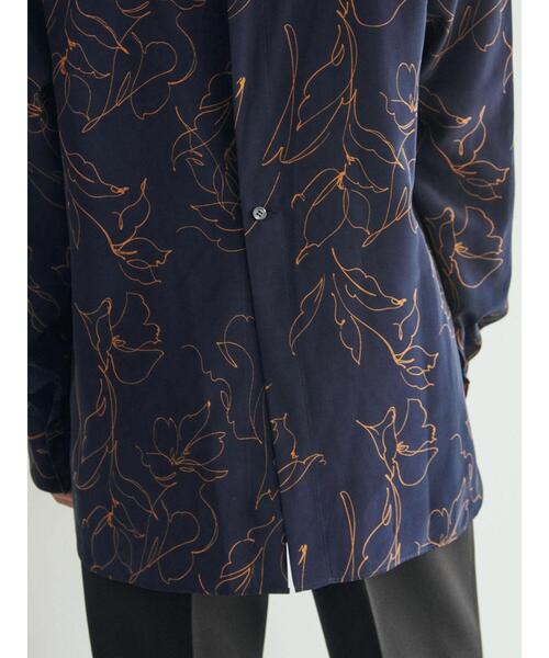 GARAGE OF GOOD CLOTHING(ガレージオブグッドクロージング)の「プリントヨークシャツ*(シャツ/ブラウス・レディース・ネイビー・FREE)」の14枚目の写真