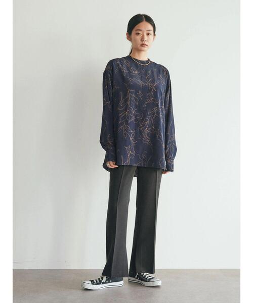 GARAGE OF GOOD CLOTHING(ガレージオブグッドクロージング)の「プリントヨークシャツ*(シャツ/ブラウス・レディース・ネイビー・FREE)」の17枚目の写真