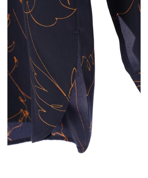 GARAGE OF GOOD CLOTHING(ガレージオブグッドクロージング)の「プリントヨークシャツ*(シャツ/ブラウス・レディース・ネイビー・FREE)」の4枚目の写真