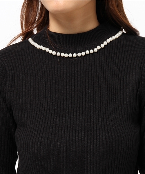 natural couture(ナチュラルクチュール)の「【natural couture NICE CLAUP】リブハイネックパールプルオーバーニット(ニット/セーター・レディース・オフホワイト/ボルドー/グリーン/ブラック/その他12/その他・FREE)」の10枚目の写真