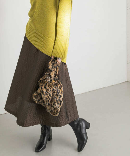 URBAN RESEARCH（アーバンリサーチ）の「キルトジャガードフレアスカート（スカート・レディース・ブラック/ブラウン・38/36）」の3枚目の写真