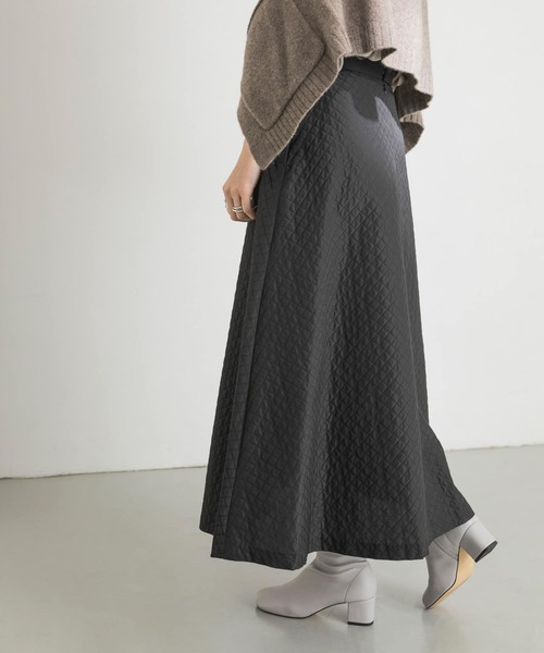 URBAN RESEARCH（アーバンリサーチ）の「キルトジャガードフレアスカート（スカート・レディース・ブラック/ブラウン・38/36）」の9枚目の写真