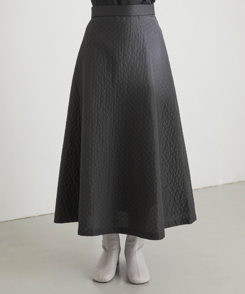 URBAN RESEARCH（アーバンリサーチ）の「キルトジャガードフレアスカート（スカート・レディース・ブラック/ブラウン・38/36）」の12枚目の写真