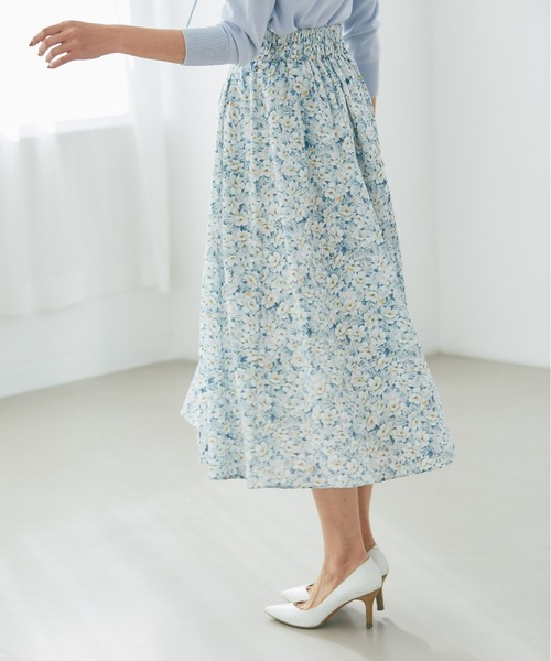 &. NOSTALGIA（アンドドットノスタルジア）の「スプリングフラワープリントスカート（スカート・レディース・ホワイト系その他/パープル系その他・FREE）」の3枚目の写真