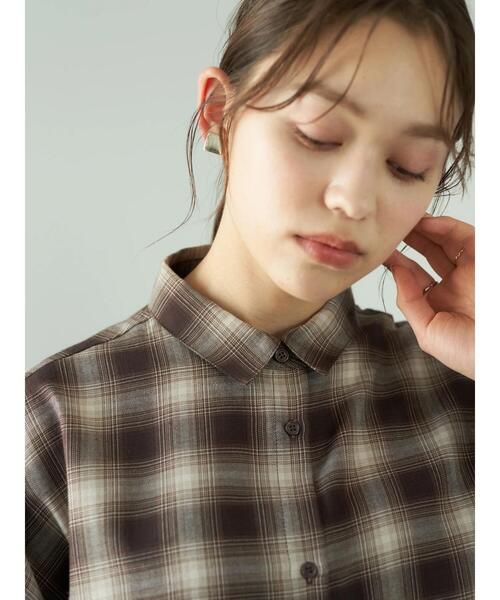 earth music&ecology(アースミュージックアンドエコロジー)の「オンブレーチェックシャツチュニック*(Tシャツ/カットソー・レディース・ホワイト系その他7/ブラウン系その他4・FREE)」の18枚目の写真