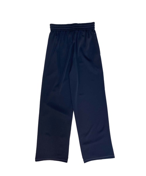 Avvenente（アベネンテ）の「【Avvenente】マットサテンパンツ（その他パンツ・レディース・ベージュ/ネイビー・FREE）」の16枚目の写真