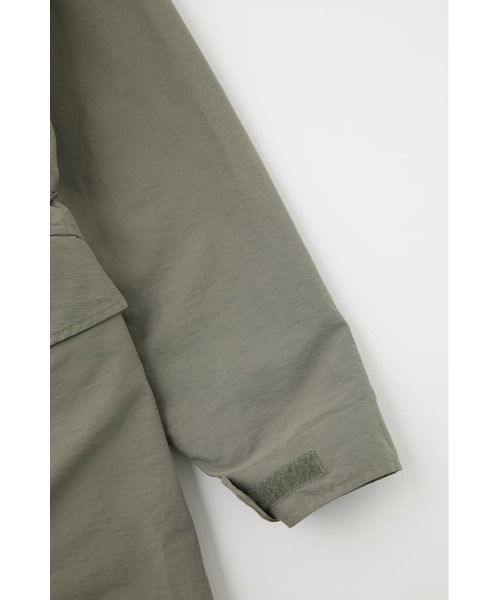 MOUSSY（マウジー）の「UTILITY MIDDLE ジャケット（ミリタリージャケット・レディース・ブラック/アイボリー/ライトカーキ・FREE）」の7枚目の写真