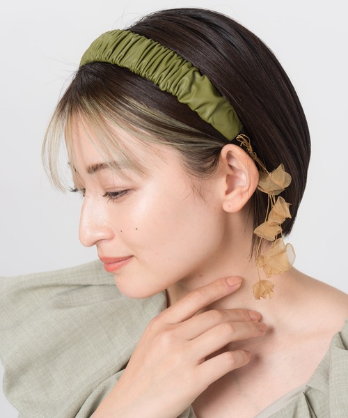 LAYMEE（レイミー）の「Winnel hairband / ウィンネルヘアバンド（ヘアバンド・レディース・ブラック/ベージュ/ブラウン/カーキ・FREE）」の4枚目の写真