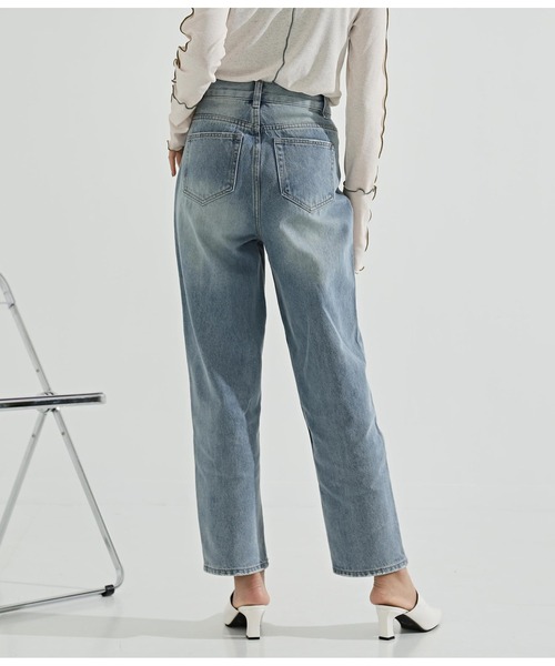 Settimissimo(セッティミッシモ)の「ハイウエストテーパードデニムパンツ(デニムパンツ・レディース・インディゴブルー/ブルー・S)」の9枚目の写真