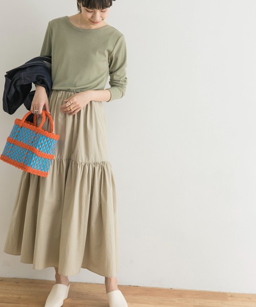 URBAN RESEARCH（アーバンリサーチ）の「ティアードスカートドッキングワンピース（ワンピース・レディース・ブラック/グリーン系その他・36/38）」の22枚目の写真