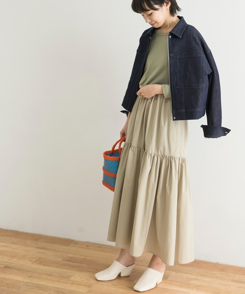 URBAN RESEARCH（アーバンリサーチ）の「ティアードスカートドッキングワンピース（ワンピース・レディース・ブラック/グリーン系その他・36/38）」の3枚目の写真