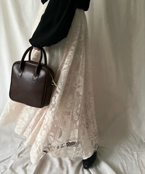 ISOOK（アイスー）の「【ZOZOTOWN限定】Square mini boston / スクエアミニボストン（ハンドバッグ・レディース・ブラック/アイボリー/バーガンディー・FREE）」の10枚目の写真