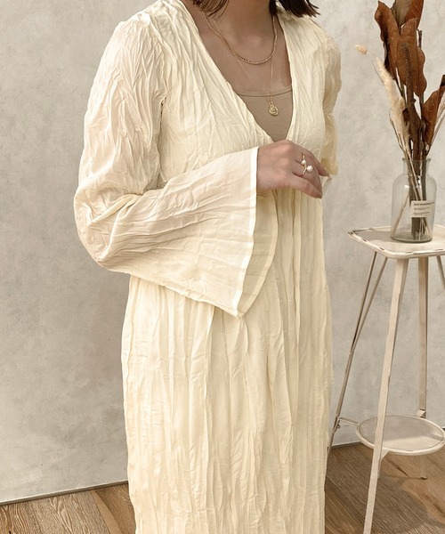 apresjour clair】フレアスリーブクリンクルワンピース【ZOZOTOWN限定