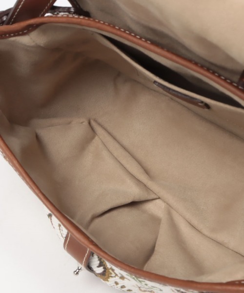 A VACATION - A VACATION KIKI アバケーション キキ 完売品の通販｜ラクマ 