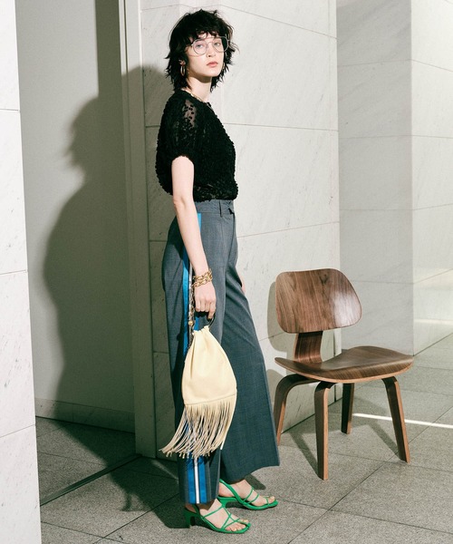 MAISON SPECIAL（メゾンスペシャル）の「ドットジャガードブラウス【MAISON SPECIAL/メゾンスペシャル】（シャツ/ブラウス・レディース・オフホワイト/ブラック/オレンジ・FREE）」の7枚目の写真