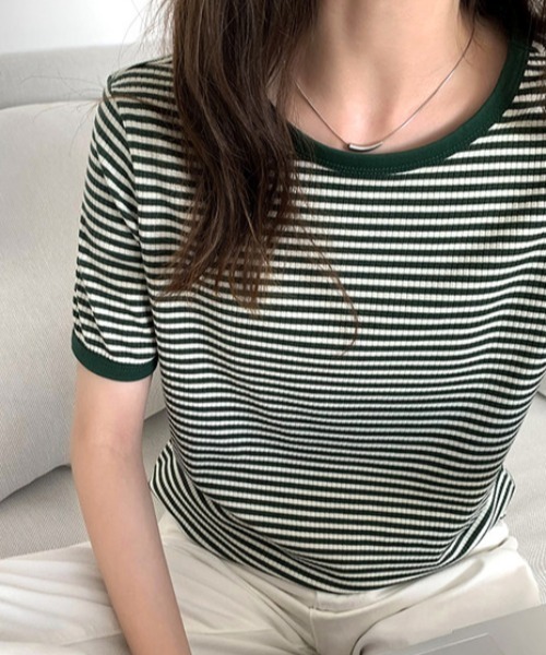 everycoco(エブリーココ)の「バイカラーリブボーダーニット(Tシャツ/カットソー・レディース・ブラック/オレンジ/グリーン・FREE)」の8枚目の写真