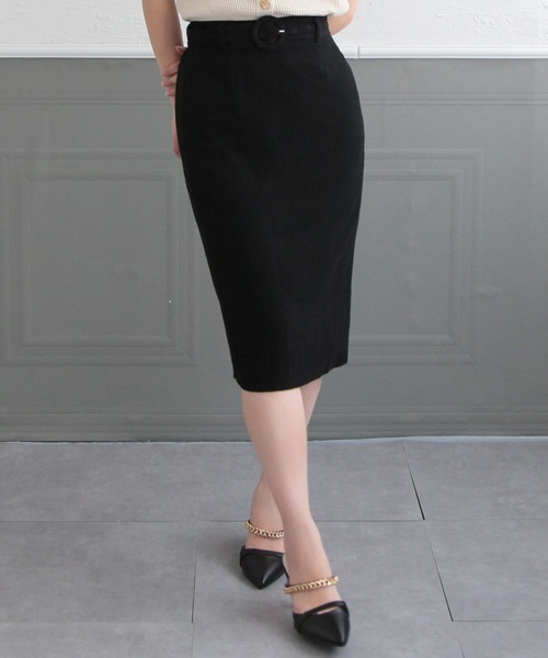 Julia Boutique（ジュリアブティック）の「ベルト付きリネンタイトスカート/22116（スカート・レディース・ブラック/ベージュ/ブラウン/イエロー・ONE）」の2枚目の写真