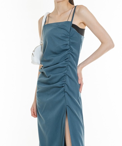 FOLLOWIN（フォロウィン）の「[FLW MADE]フロントスリットシャーリングロングワンピース（ワンピース・レディース・ブラック/グレー/カーキ/ブルー・FREE）」の15枚目の写真