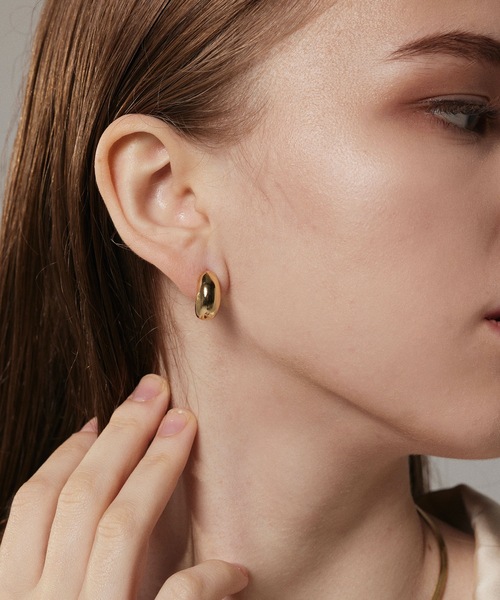 CENE（セネ）の「【CENE】セネ/ スムースピアス（ピアス（両耳用）・レディース・シルバー/ゴールド・FREE）」の5枚目の写真