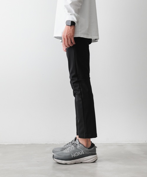 ATTACHMENT(アタッチメント)の「ポンテジャージー ナローパンツ / PONTE JERSEY NARROW PANTS(スラックス・メンズ・ネイビー/ブラック・1/2/3)」の7枚目の写真