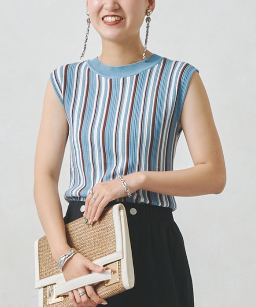 Chez toi（シェトワ）の「マルチストライプノースリニットプルオーバー（ニット/セーター・レディース・オフホワイト/ブラック/ブルー/パープル・FREE）」の4枚目の写真