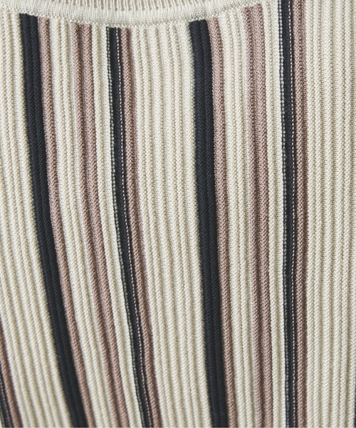 Chez toi（シェトワ）の「マルチストライプノースリニットプルオーバー（ニット/セーター・レディース・オフホワイト/ブラック/ブルー/パープル・FREE）」の9枚目の写真