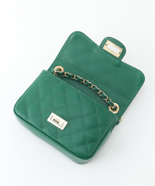 セール】【AULENTTI】キルティングショルダーバック（クラッチバッグ