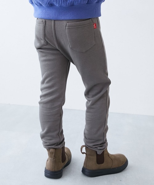 devirock(デビロック)の「RICH WARM 裏シャギー ストレッチパンツ(その他パンツ・キッズ・グレー系その他/イエロー系その他/スモークピンク/ブルー系その他2/ヘザーチャコール/ダークグリーン/ダークカーキ/ブラック/モカ/ラベンダー/ネイビー/パープル系その他2/ワイン/パープル系その他/ブルー系その他/ブルーグレー/レッド系1/ダークオリーブ/チャコール/ブルー系/ピンク系・110cm/140cm/160cm/80cm/150cm/120cm/130cm/90cm/100cm)」の6枚目の写真