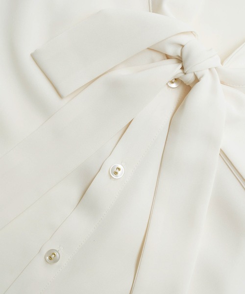 ROPE' PICNIC(ロペピクニック)の「ボウタイリボンブラウス(シャツ/ブラウス・レディース・ホワイト/ブラック/ベージュ系その他・38)」の11枚目の写真