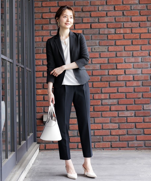 WHITE JOOLA（ホワイトジョーラ）の「【洗濯機で洗える】ウォッシャブル＆マルチストレッチ・細見えセンタープレステーパードパンツ（その他パンツ・レディース・ブラック/ベージュ/ネイビー/グレイッシュベージュ/モカ・LL/SS/S/M/L/70/67/64/61）」の15枚目の写真